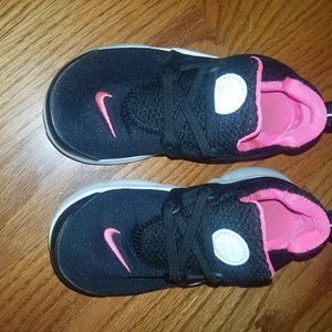 Nike Girls Sneakers